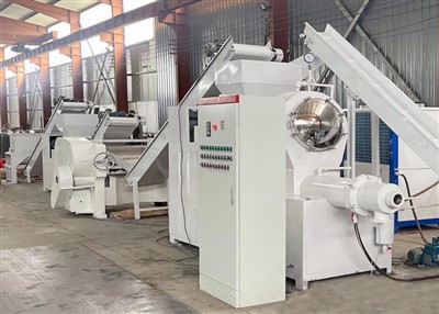 Stroj za izradu toaletnog sapuna